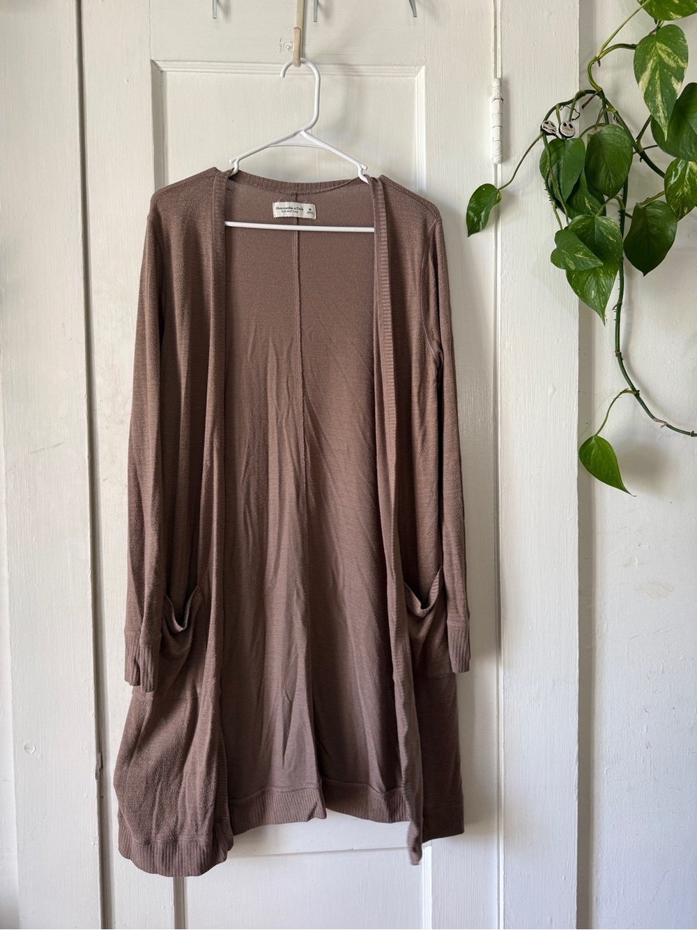 Abercrombie & Fitch Neutral Brown Crewneck Sweater soft A&F cozy size M